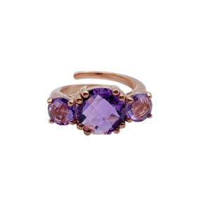 Anello con tre pietre