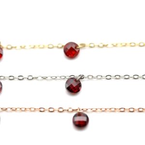 Chain with garnet zircons, round cut