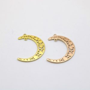 Mezzaluna charm