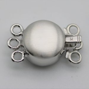 Round satin clasp for multi-wire
