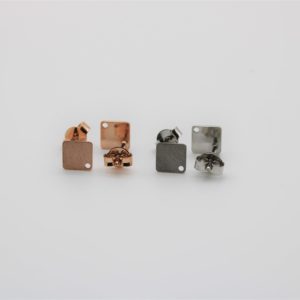Earrings square form